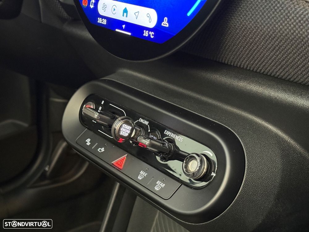 MINI Cabrio Cooper C Favoured S - 17