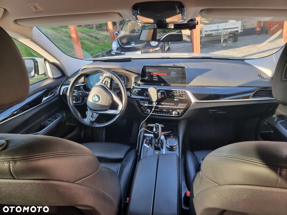 BMW 6GT 620d Luxury Line - 3