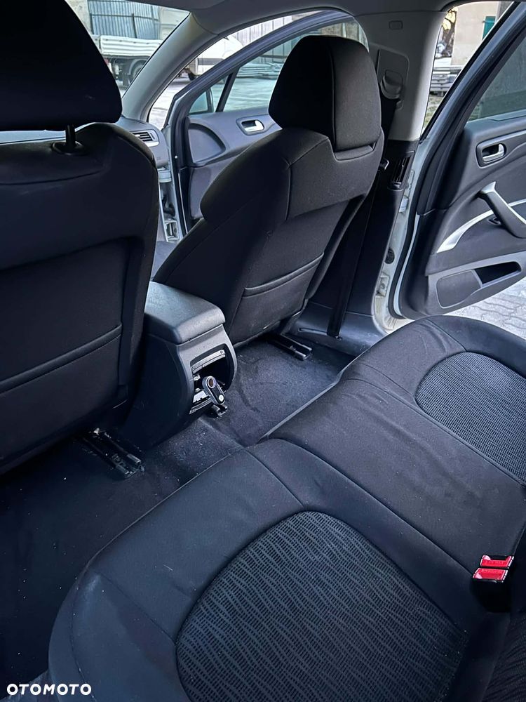 Citroën C5 2.0 HDi Exclusive - 4