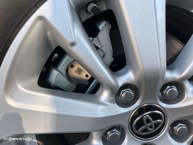 Toyota Yaris Cross 1.5 HDF Comfort Plus - 16