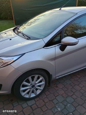 Ford Fiesta - 2