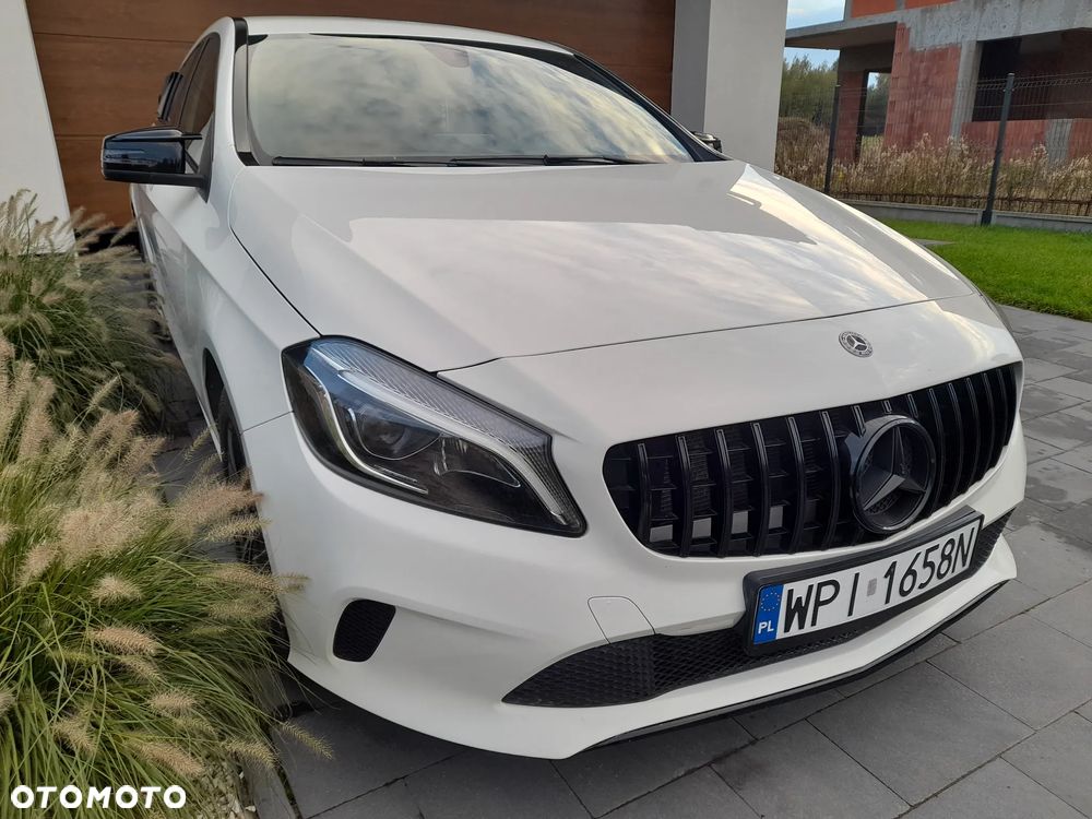 Mercedes-Benz Klasa A 180 7G-DCT AMG Line - 35