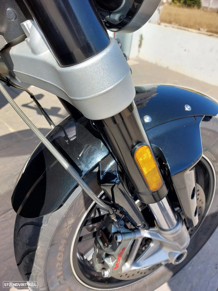 Triumph Rocket 3 GT - 11