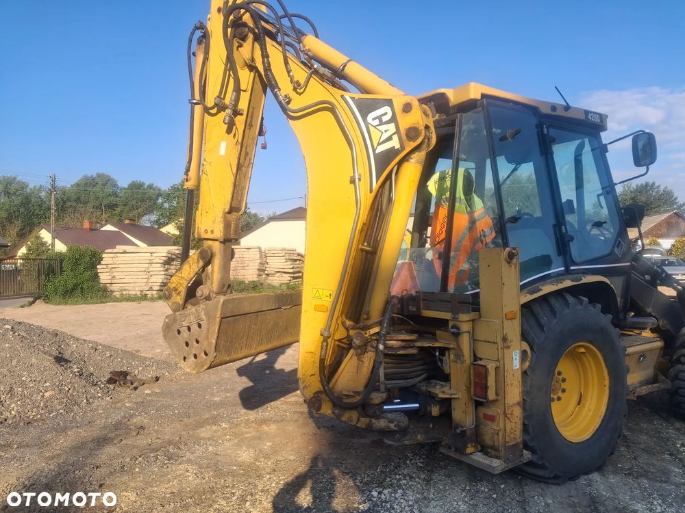 Caterpillar 428D - 3