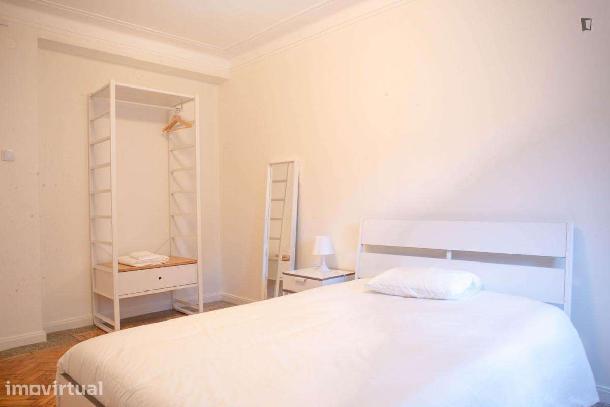 Quarto - localizado em Cedofeita Porto - Grande imagem: 2/28