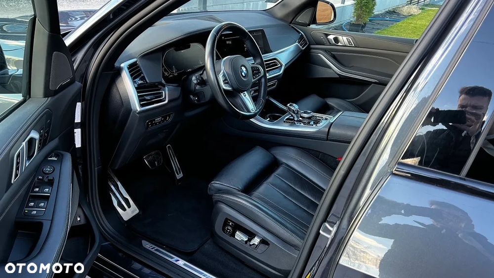 BMW X5 xDrive45e - 11