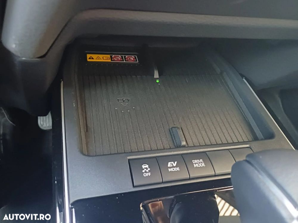 Toyota Corolla Cross - 21
