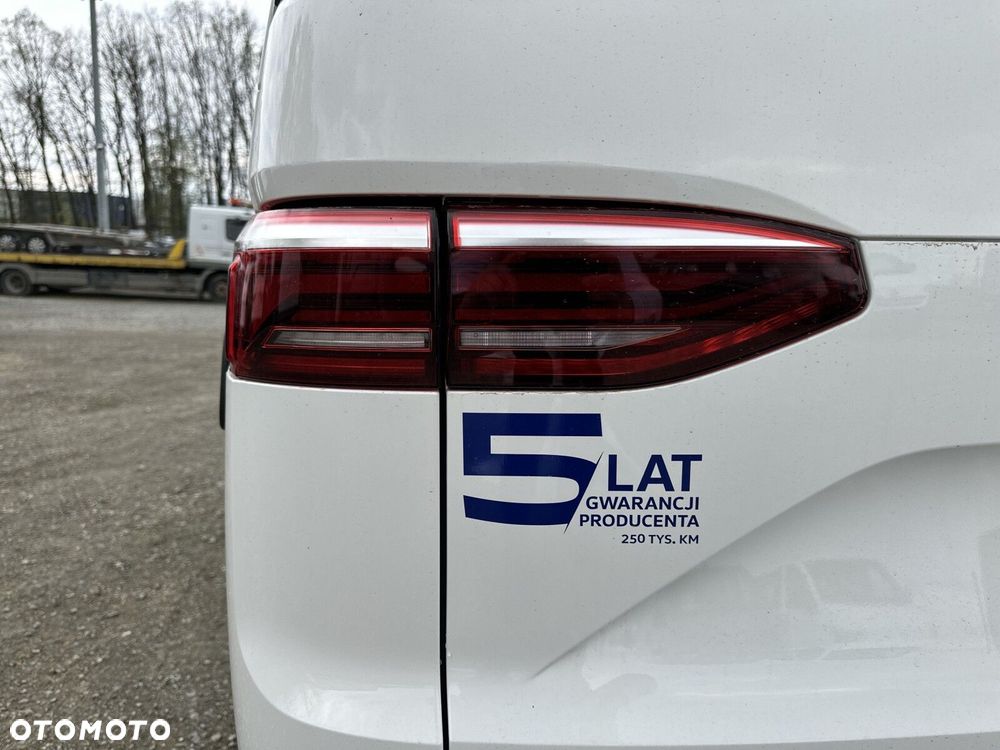 Volkswagen California - 21