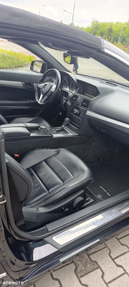 Mercedes-Benz Klasa E 300 BlueEFFICIENCY 7G-TRONIC Elegance - 9