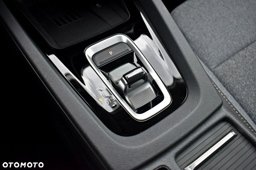 Skoda Octavia 2.0 TDI Selection DSG - 26