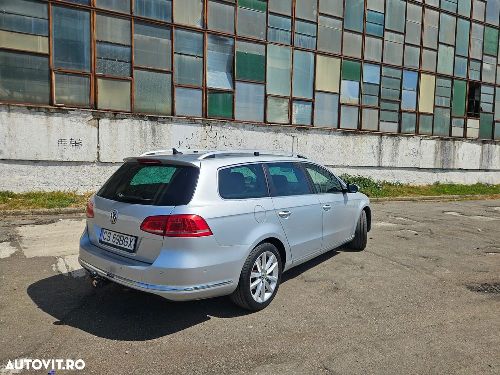 Volkswagen Passat 2.0 TDI Highline - 10