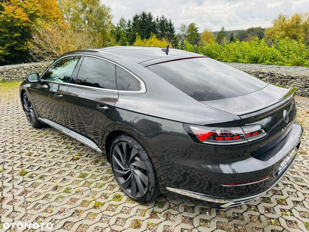Volkswagen Arteon 2.0 TDI SCR DSG R-Line - 14