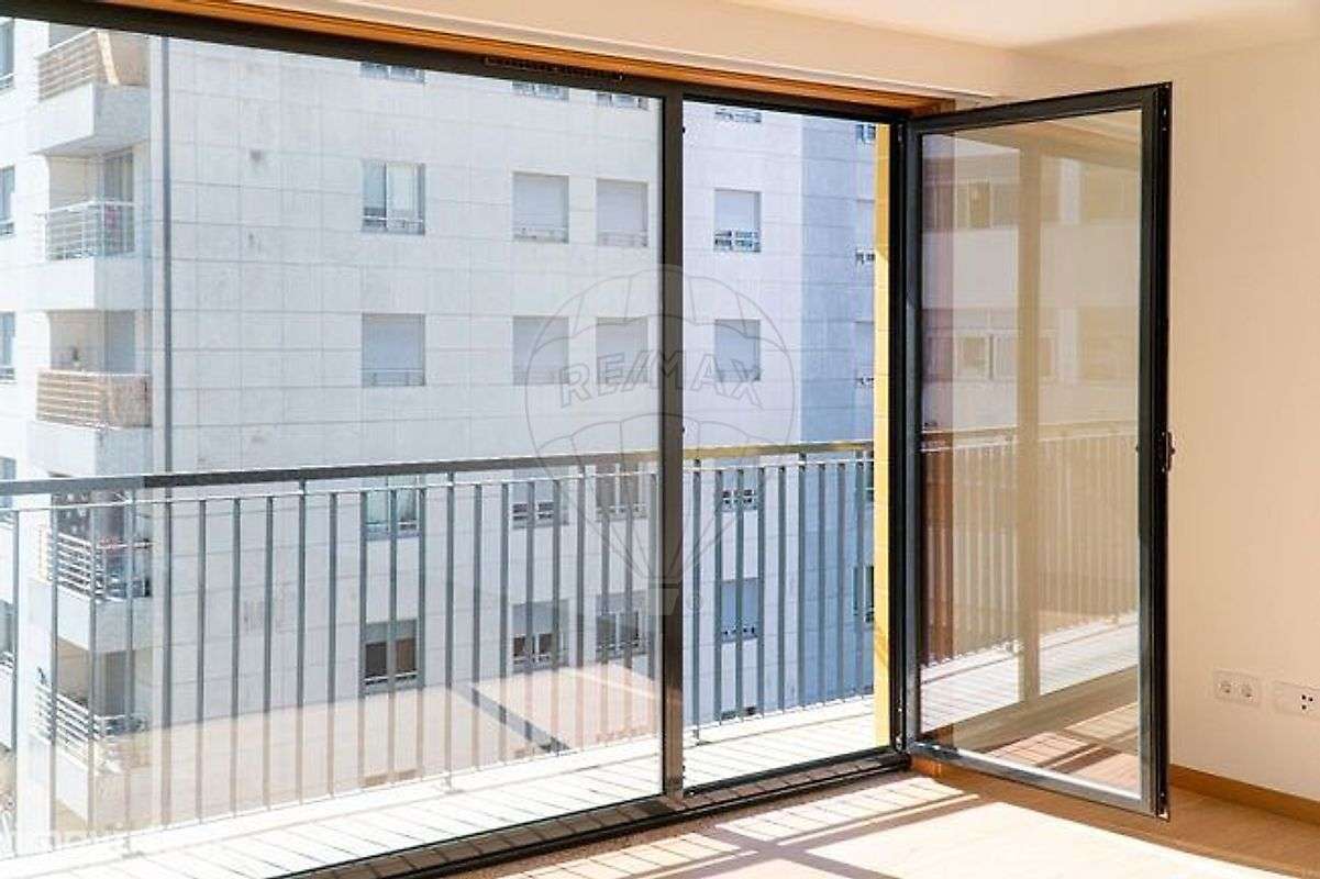 Apartamento T0 para arrendamento - Grande imagem: 3/13