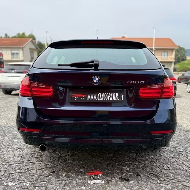 BMW 318 d Modern Line - 14