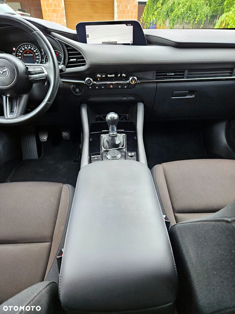Mazda 3 e-SKYACTIV-G 122 M HYBRID HOMURA - 39