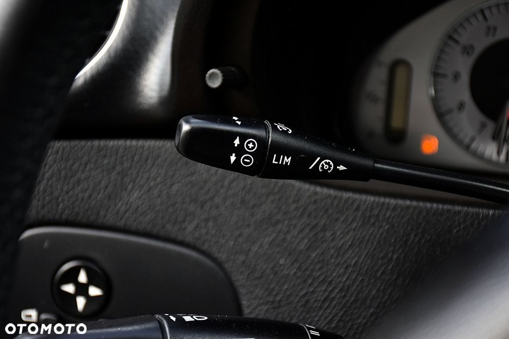 Mercedes-Benz CLK 200 Kompressor Avantgarde Grand Edition - 29
