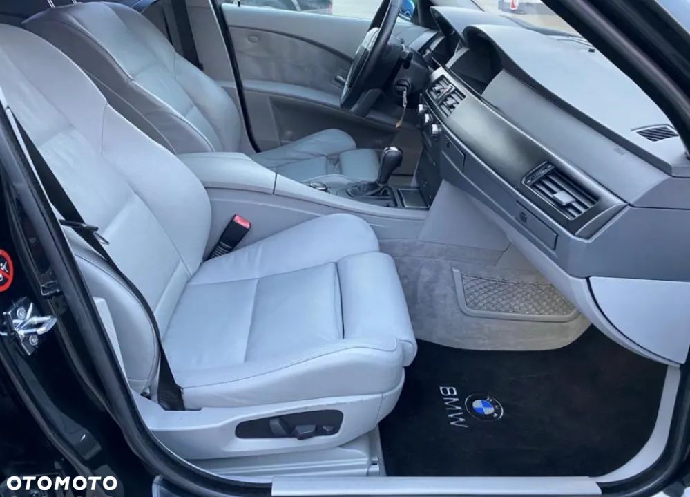 BMW Seria 5 530xi - 8