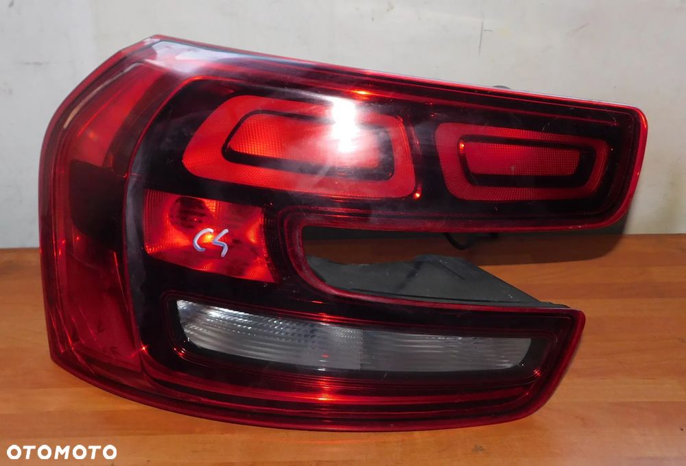 lampa lewa tył CITROEN C4 GRAND PICASSO II LIFT 16-19 EUROPA - 1