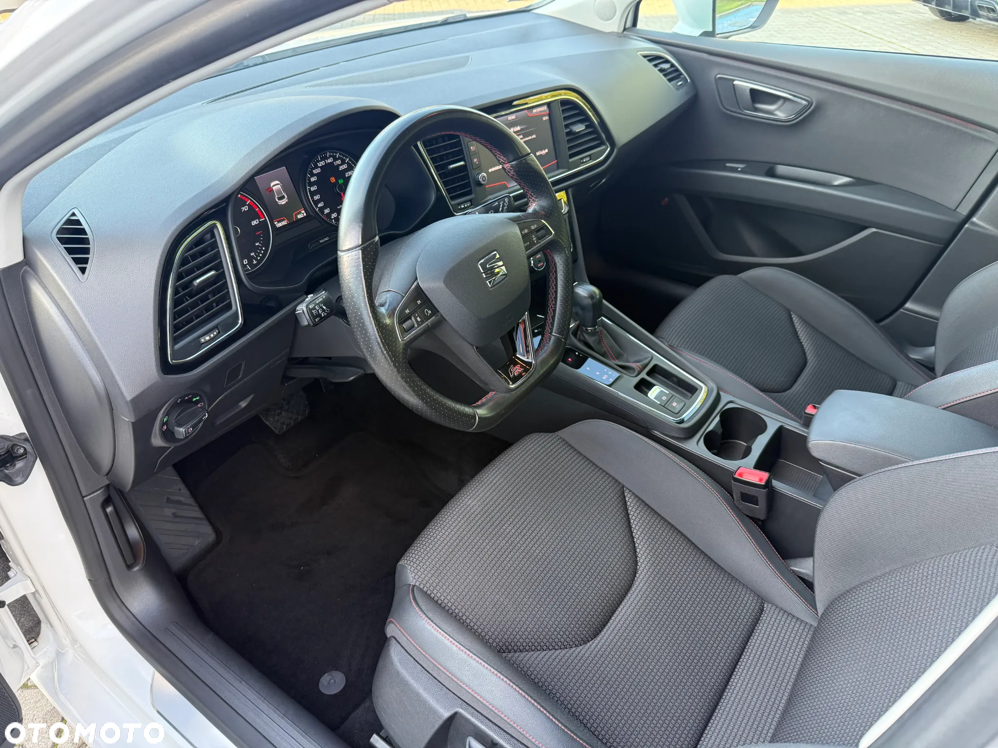 Seat Leon 1.5 EcoTSI Evo FR S&S DSG - 9