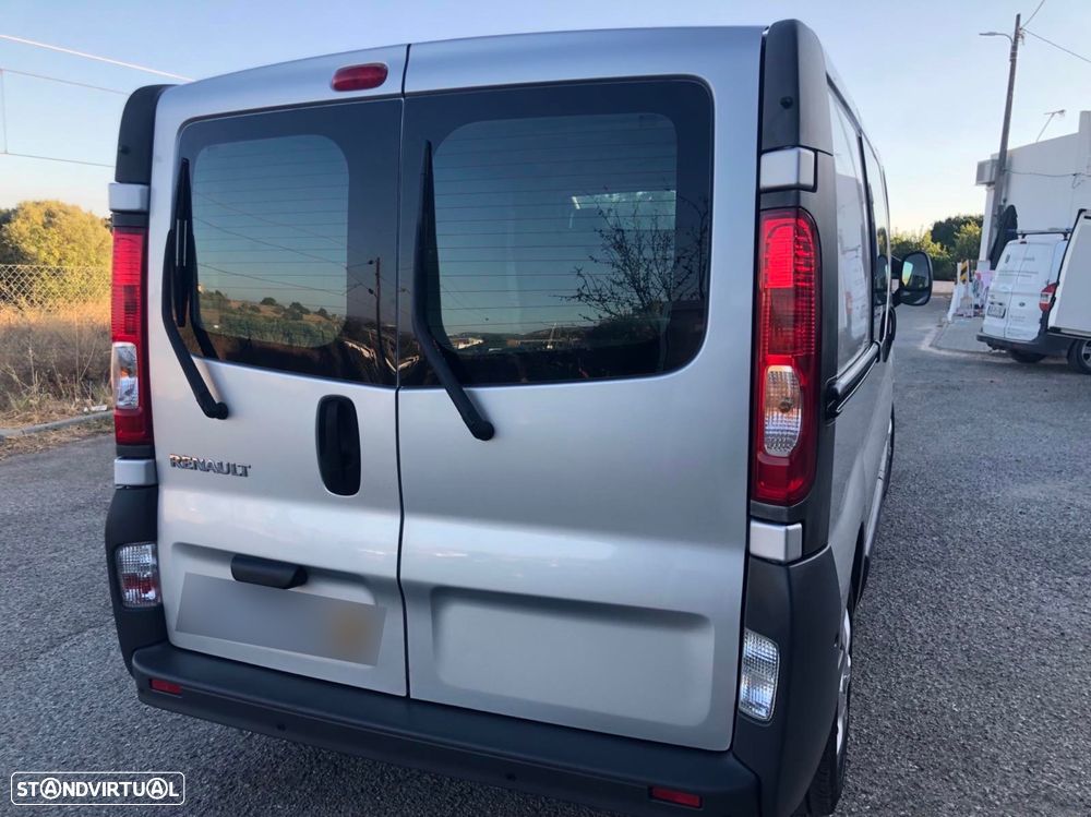 Renault Trafic 2.0 dCi L1H1 - 8
