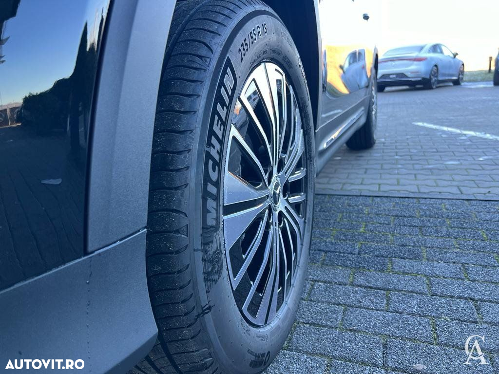 Mercedes-Benz EQB 300 4MATIC - 6