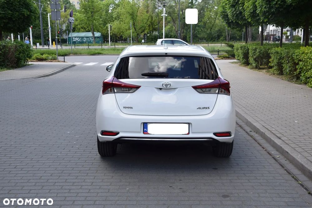Toyota Auris 1.33 VVT-i Premium - 6