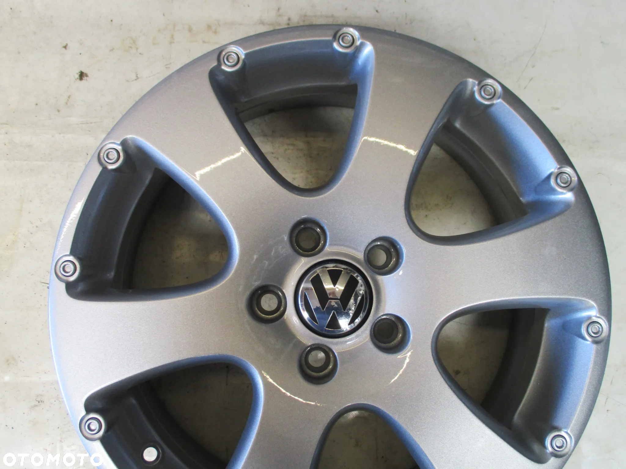 FELGI ALUMINIOWE 17 VW TOURAN GOLF JETTA CADDY SHARAN 6,5J ET42 8J ET37 - 12