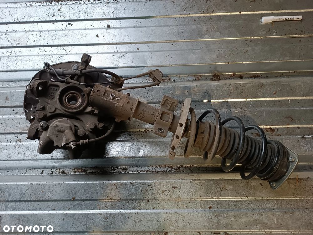 ZWROTNICA LEWA KOMPLETNA  MC PHERSON LEWY CITROEN C4 PICASSO II PEUGEOT 308 T9 - 4