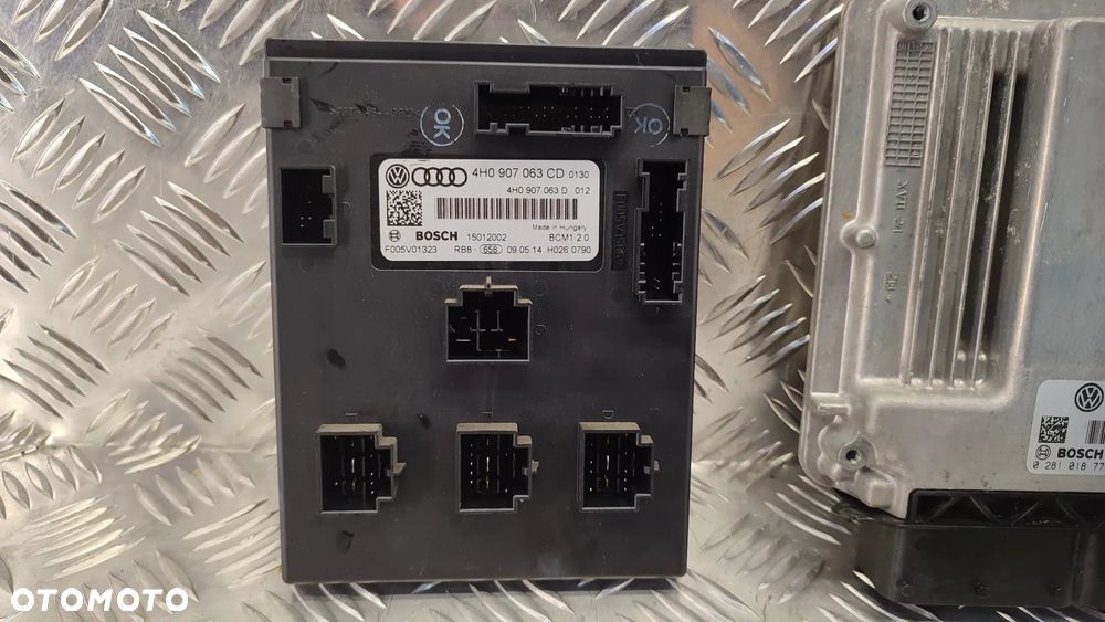 VW TOUAREG 7P 10-18R ZESTAW STARTOWY 3.0 TDI CNR ROZRUCHOWY 7P0907401K 4H0907063CD 4H0907064EK 4H0905852B 2 KLUCZYKI - 2