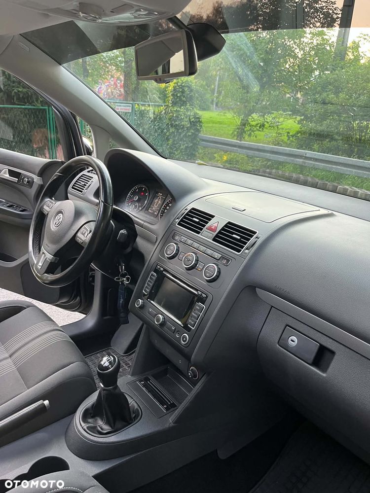 Volkswagen Touran 1.6 TDI DPF Trendline Perfectline - 8