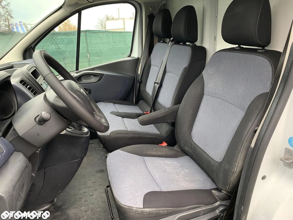 Opel VIVARO - 24