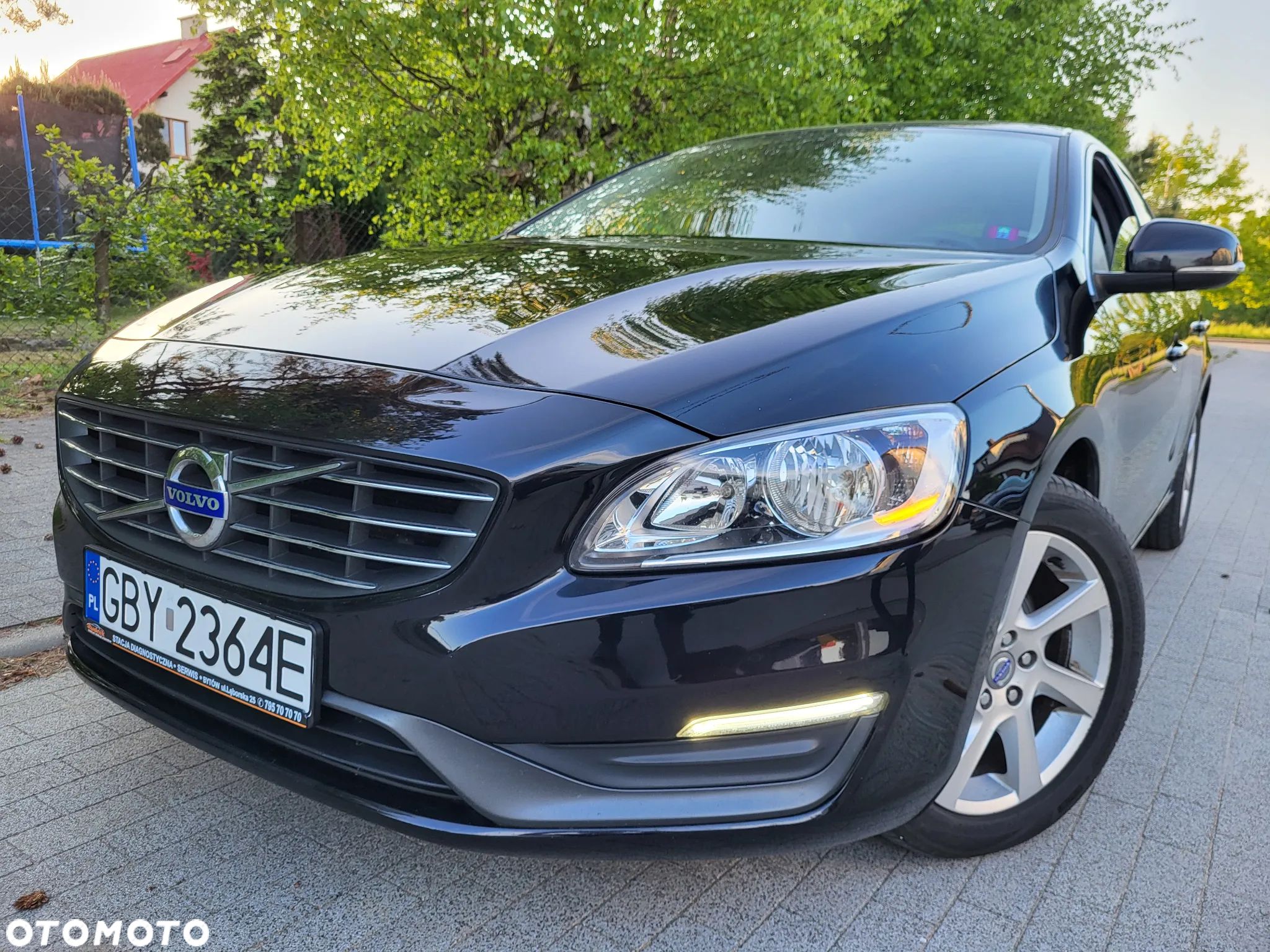 Volvo V60 D4 Drive-E Ocean Race - 1