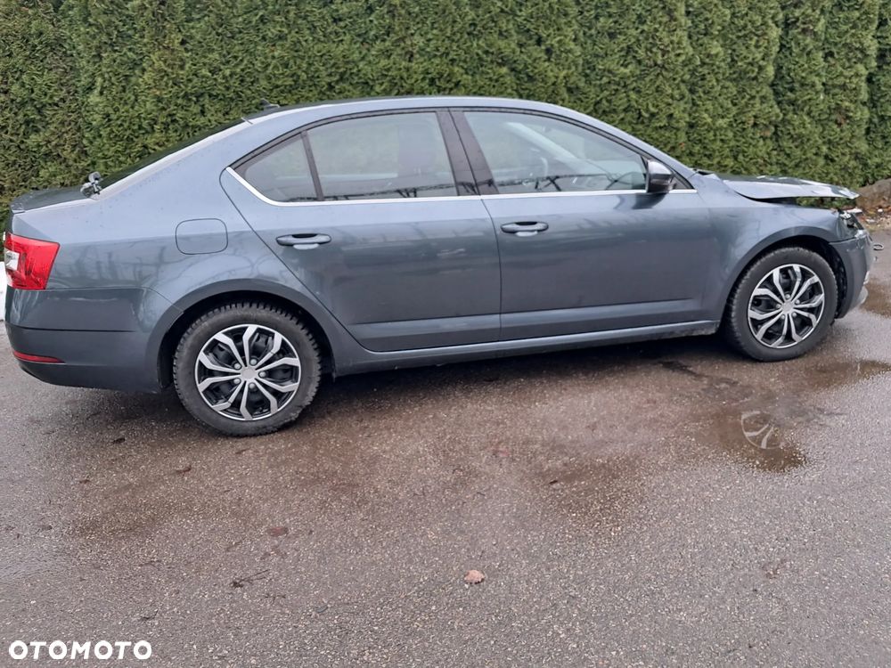 Skoda Octavia - 13