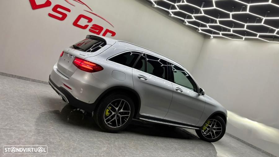 Mercedes-Benz GLC 250 d 4Matic 9G-TRONIC AMG Line - 32