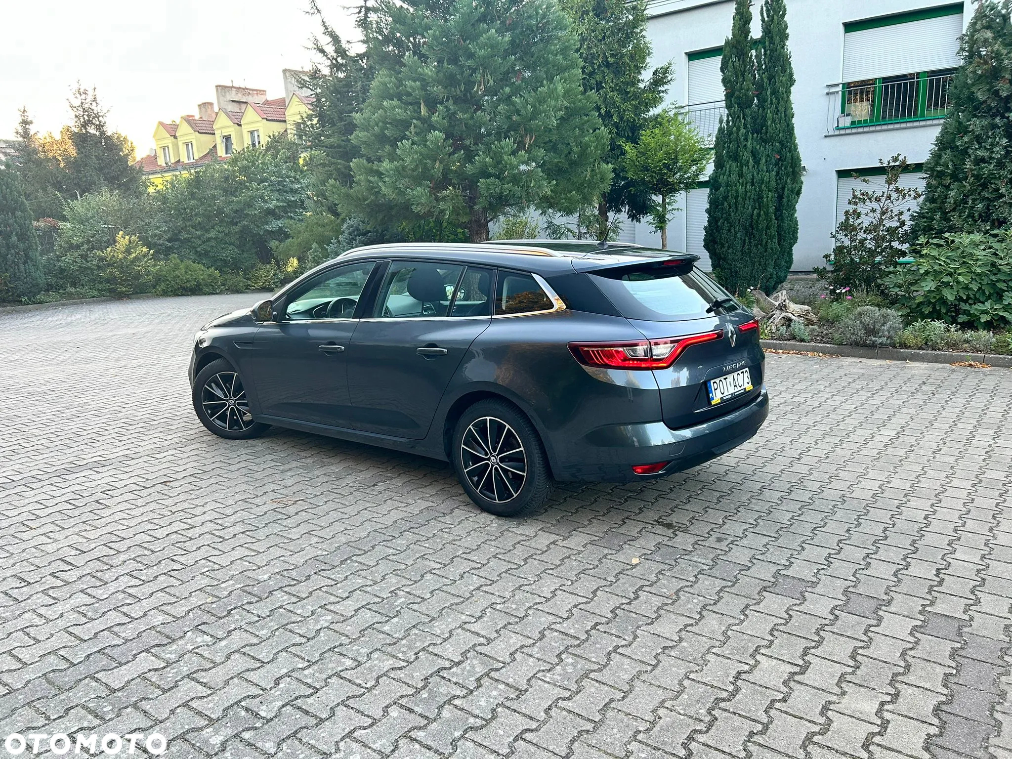 Renault Megane 1.3 TCe FAP Business - 13