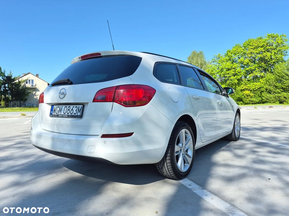 Opel Astra 1.7 CDTI DPF ecoFLEX TourerStart/Stop 105g Sport - 6