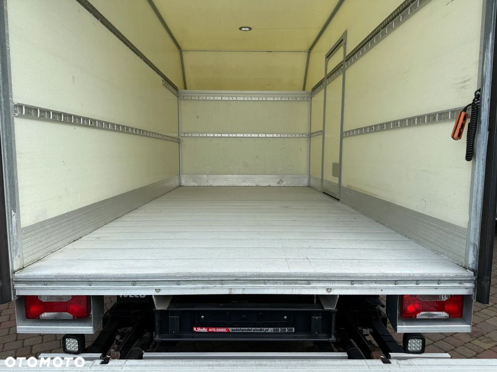 Iveco Daily Izoterma Winda - 9