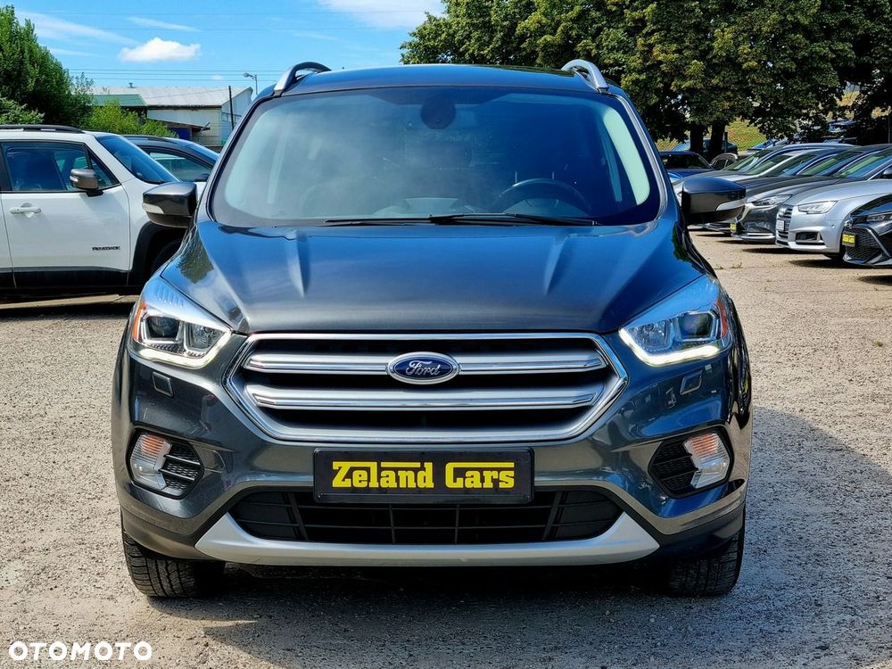 Ford Kuga 1.5 EcoBoost 2x4 Titanium - 2
