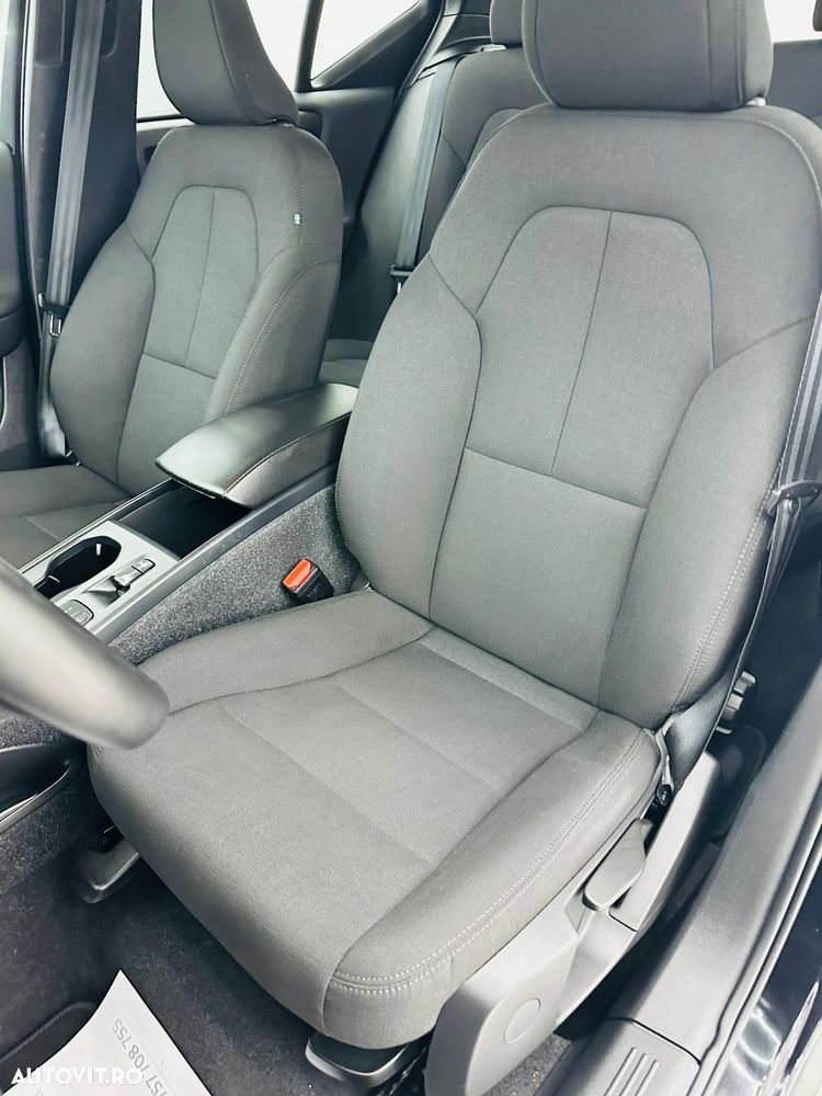 Volvo XC 40 T2 AT8 Momentum - 15