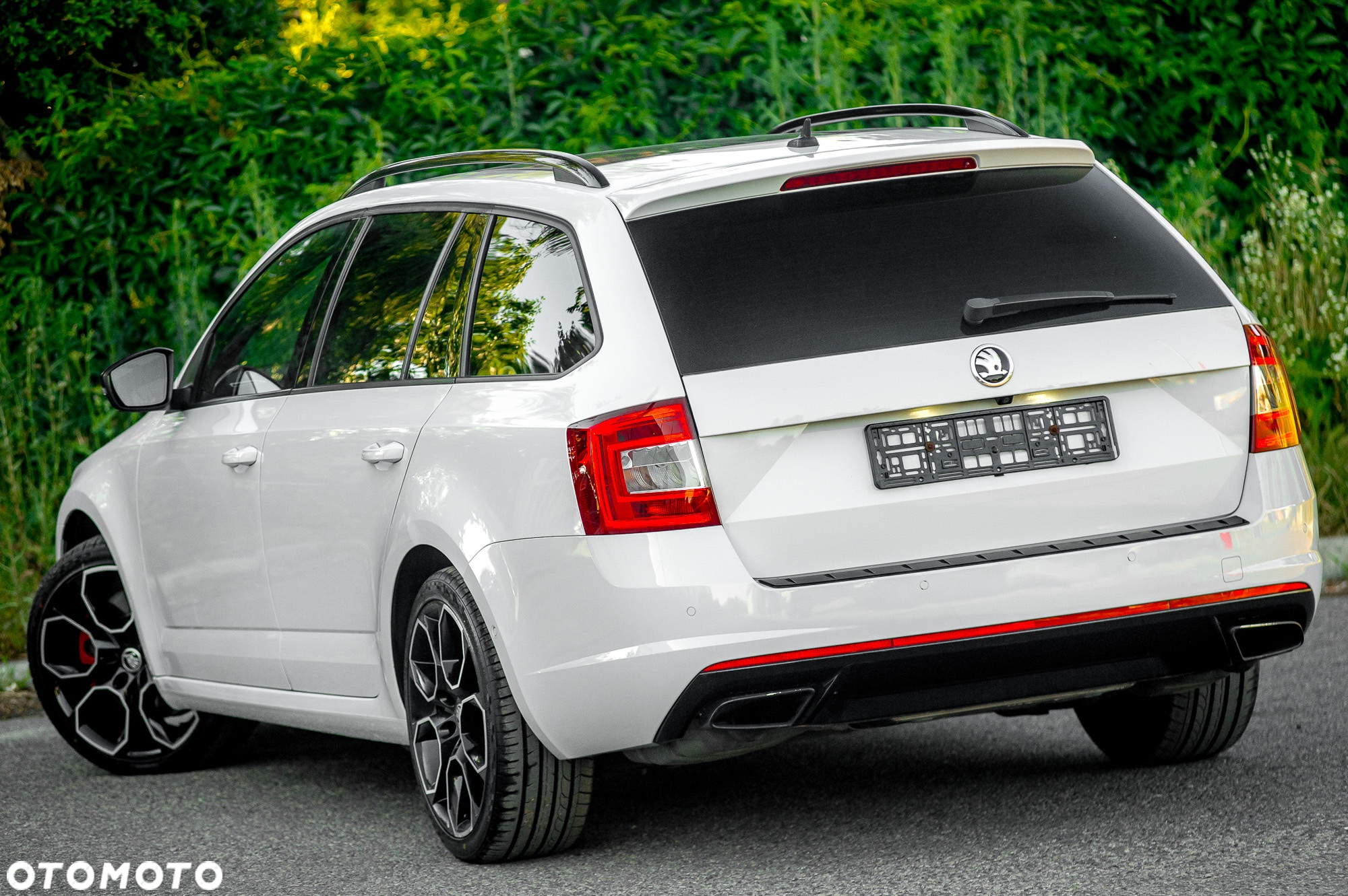 Skoda Octavia 2.0 TSI RS DSG - 12