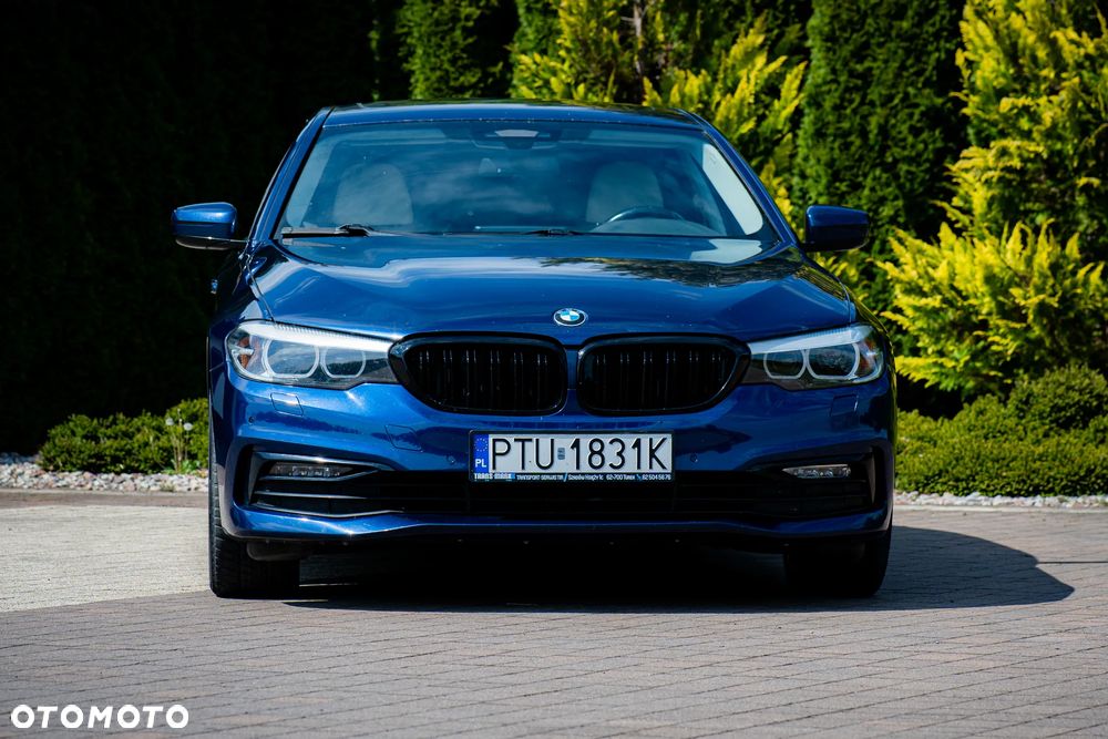 BMW Seria 5 530d xDrive Sport Line - 4