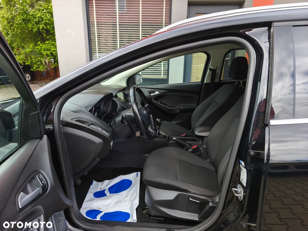 Ford Focus 1.0 EcoBoost Titanium ASS - 5