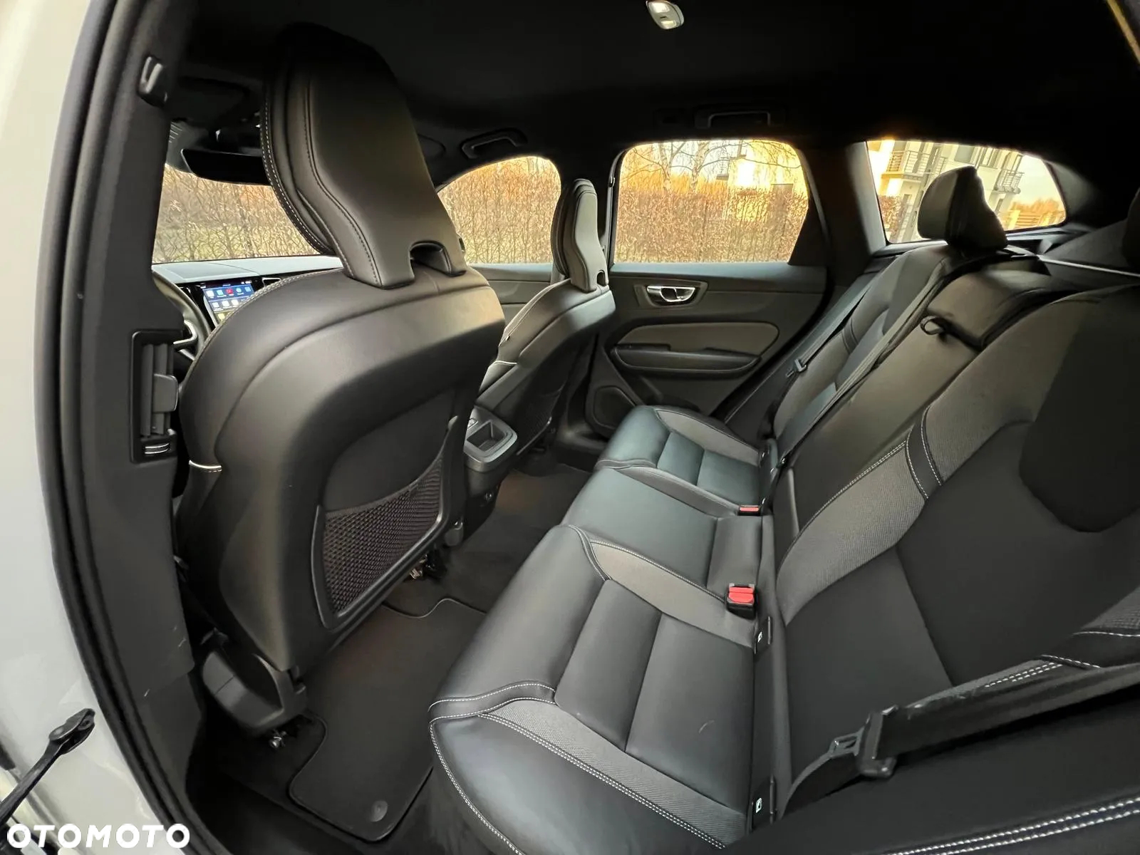 Volvo XC 60 B4 D Geartronic RDesign - 35