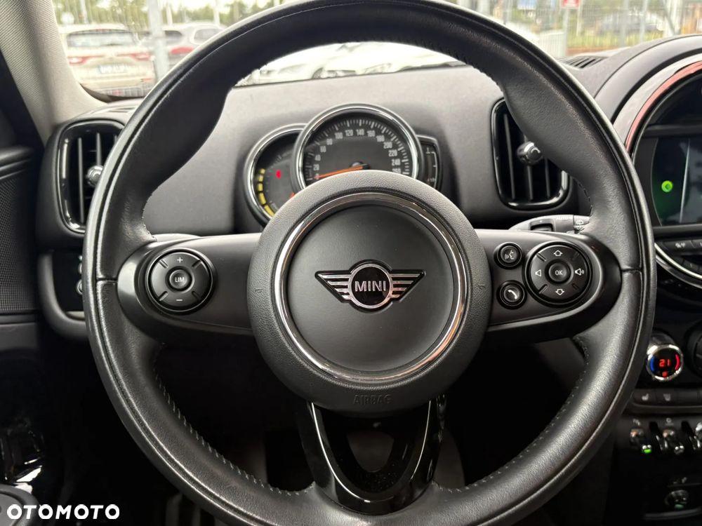 MINI Countryman Cooper SE ALL4 - 12