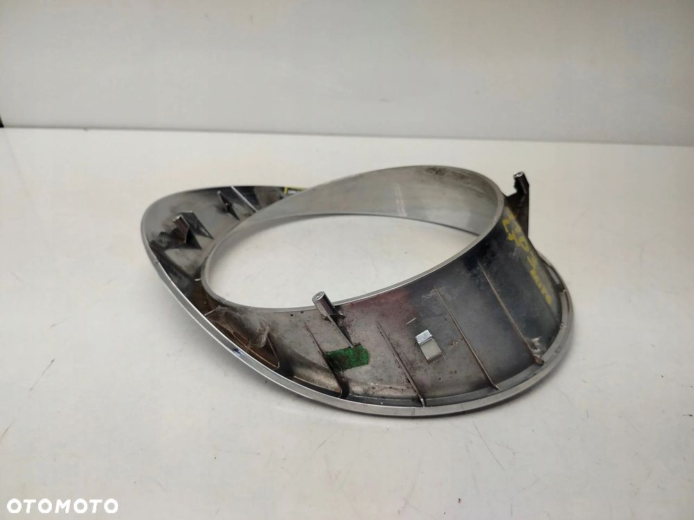 ALFA ROMEO MITO 08R- RAMKA DEKOR LAMPY LEWY TYŁ 21569007 - 8