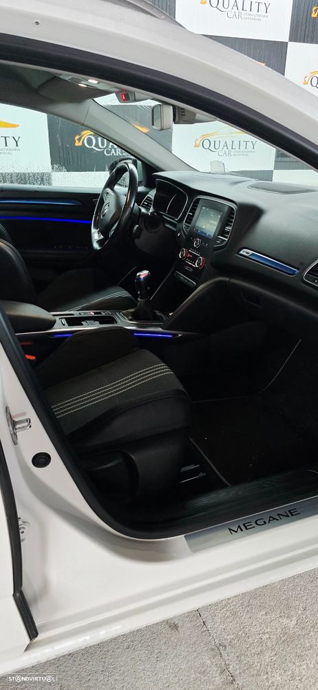 Renault Mégane Sport Tourer 1.5 dCi GT Line SS - 8