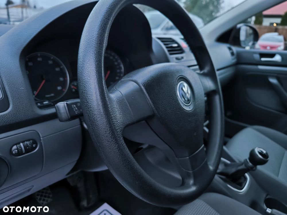 Volkswagen Golf 1.6 Tour - 18