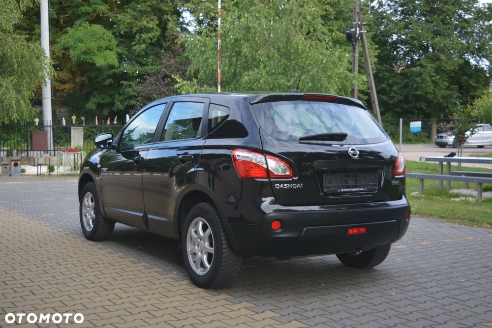 Nissan Qashqai 2.0 tekna - 5