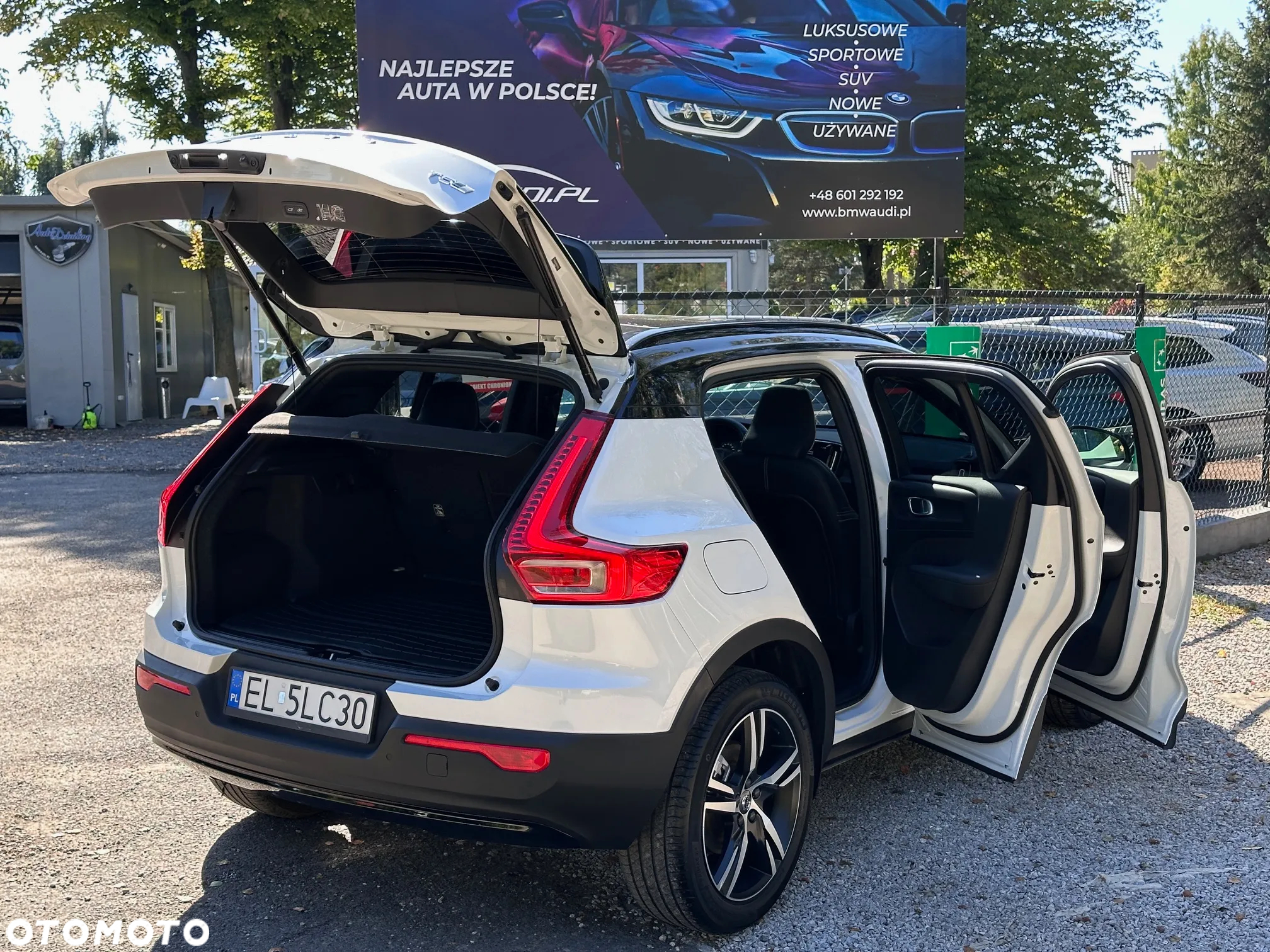 Volvo XC 40 T5 AWD Geartronic R-Design - 12