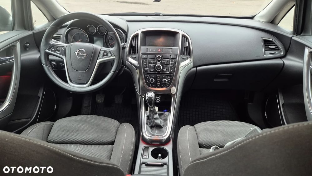 Opel Astra 1.7 CDTI DPF - 8